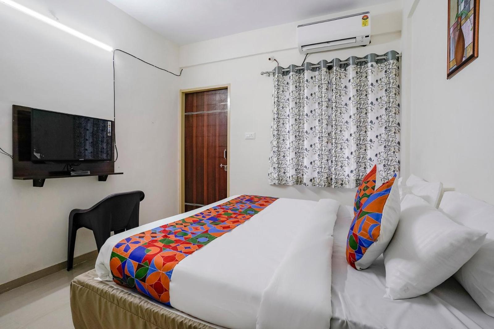 Hotel Comfort Caves Nashik Eksteriør billede