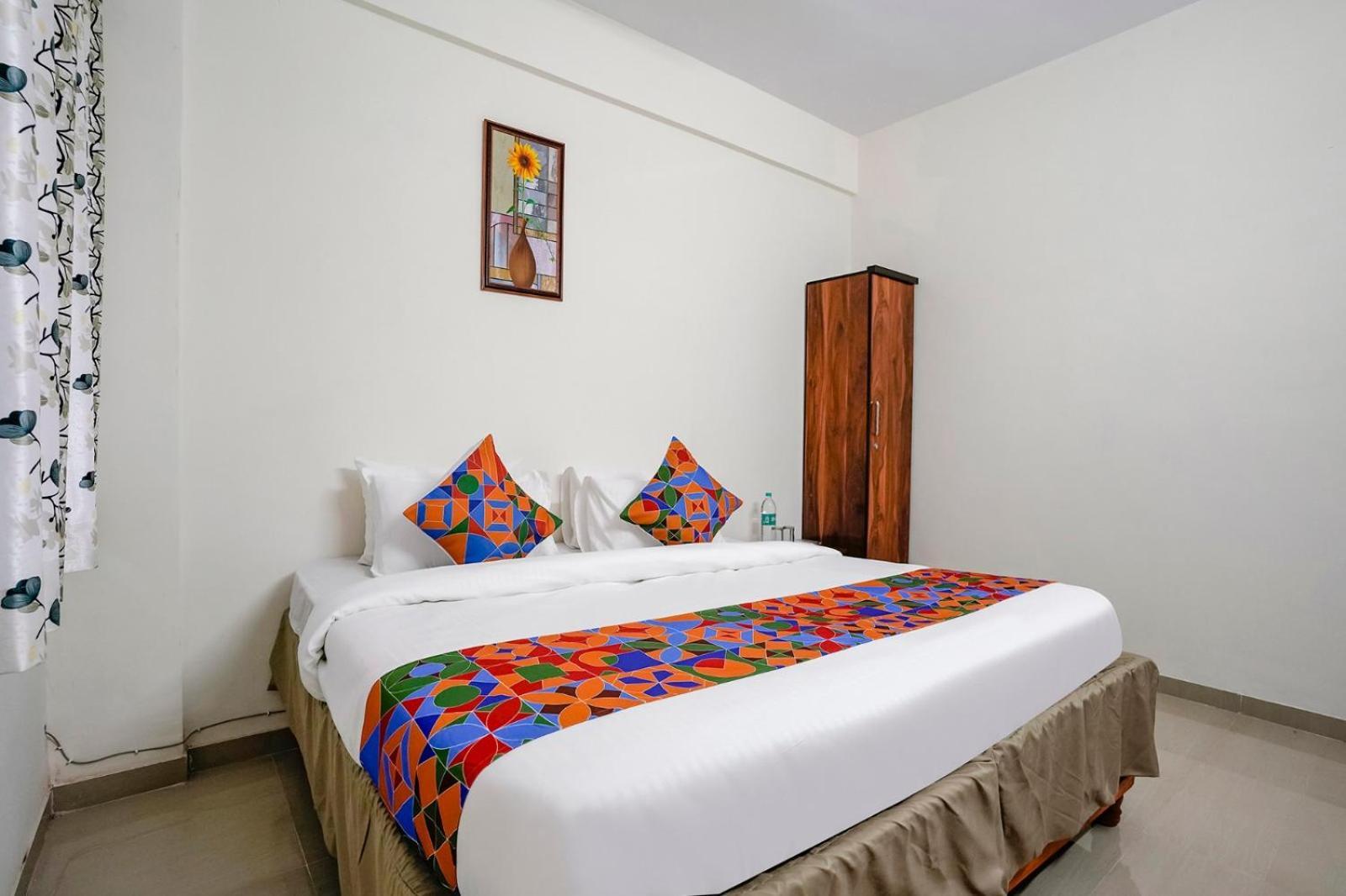 Hotel Comfort Caves Nashik Eksteriør billede